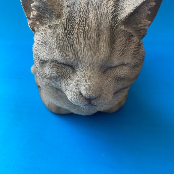 Resin kitten - grey - Picture 1 of 5